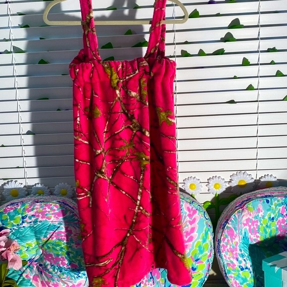 White River mossy oak print on plush pink wrap Velcro robe - Picture 3 of 5